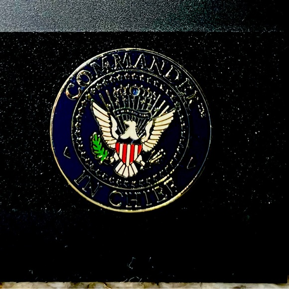 Commander In Chief Pin - Picture 2 of 4